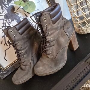 Timberland Women's Brown Nubuck Leather Tillston 6 Inch Heeled Boots Sz 7.5